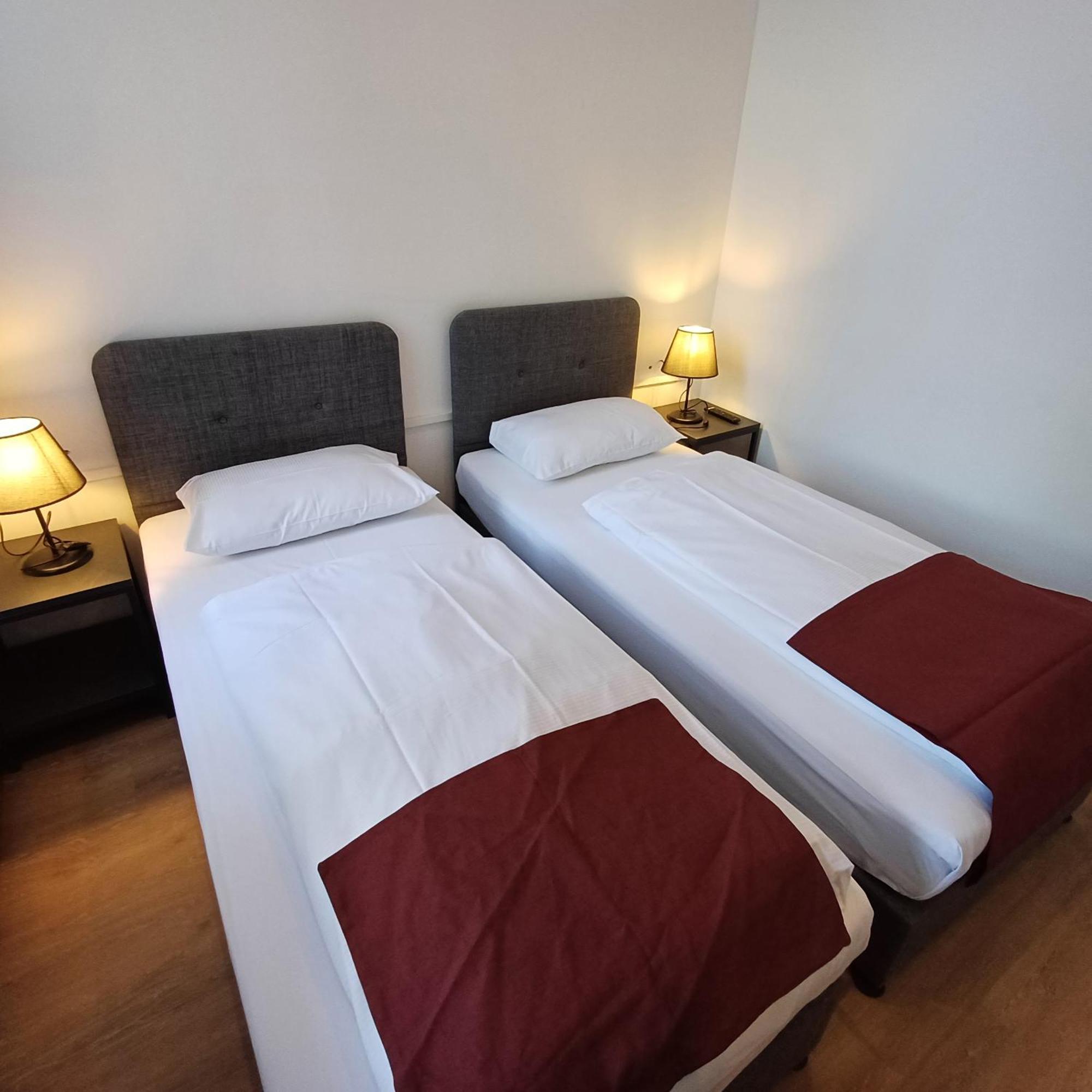 Trip Inn Hotel Duesseldorf 诺伊斯 外观 照片