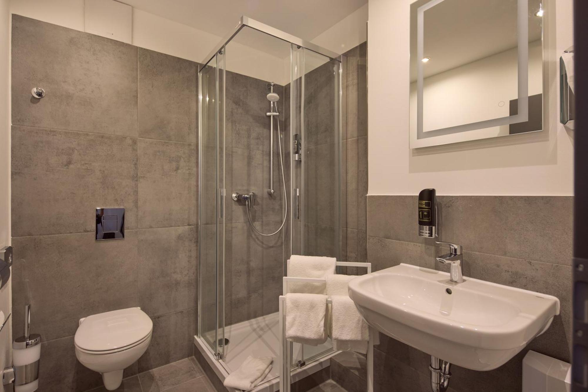 Trip Inn Hotel Duesseldorf 诺伊斯 外观 照片