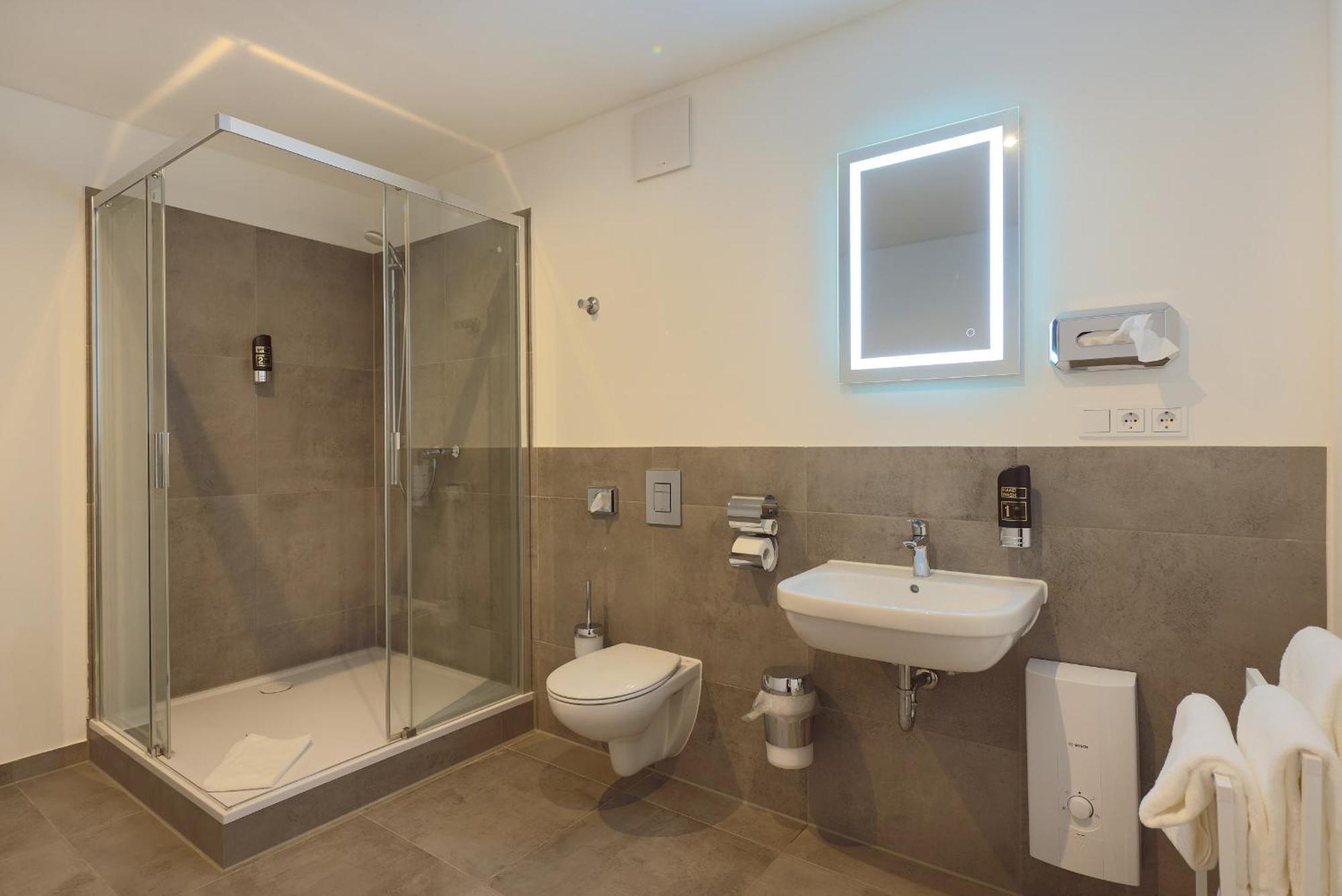 Trip Inn Hotel Duesseldorf 诺伊斯 外观 照片